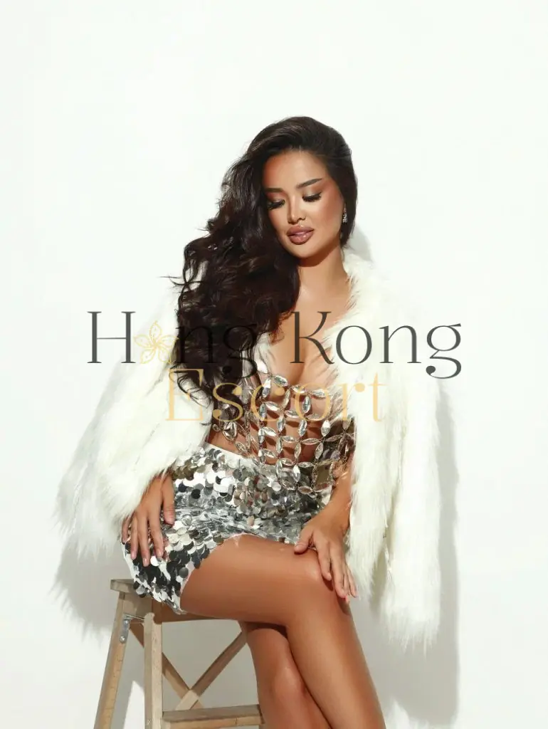 Lia - Escort Hong Kong, bust 3, height 172 cm