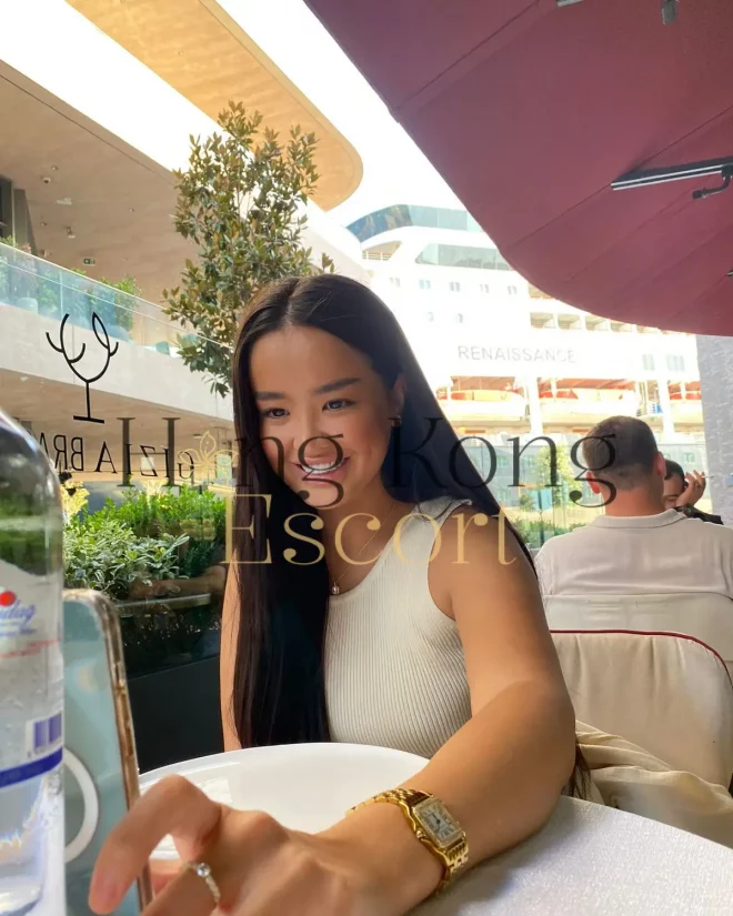 Lia, 22 years old, height 172 cm