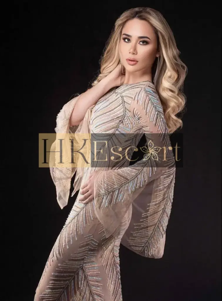 Alina - Escort Hong Kong, bust 2, height 174 cm, weight 58 kg