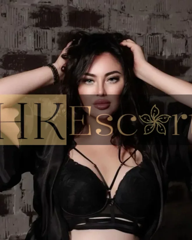 Marta, 33 years old, weight 75 kg, height 170 cm