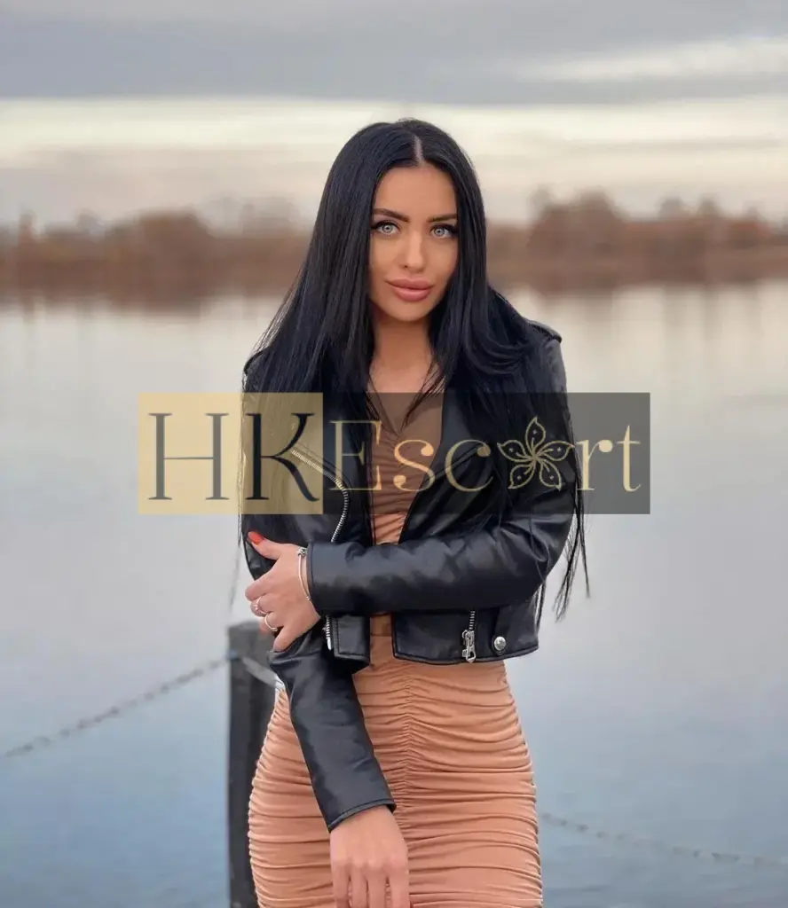 Camila - Escort Hong Kong, bust 2, height 176 cm, weight 56 kg