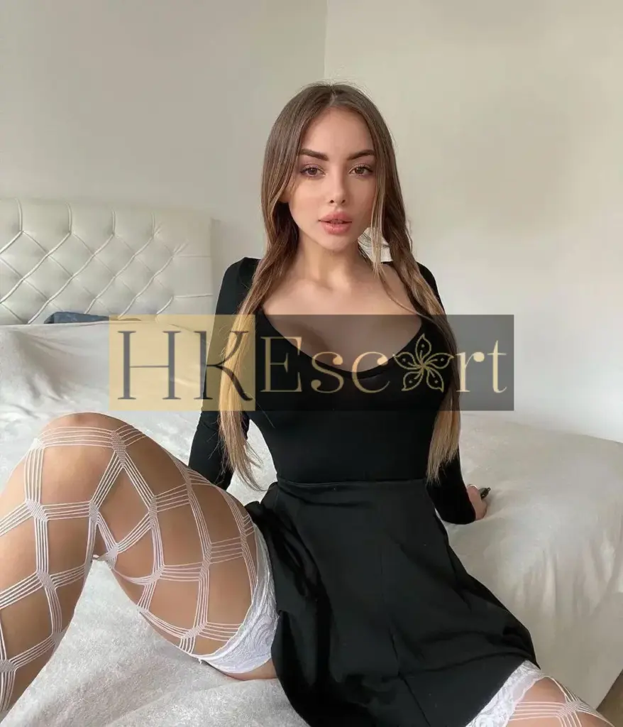 Yara - Escort Hong Kong, bust 3, height 169 cm, weight 56 kg