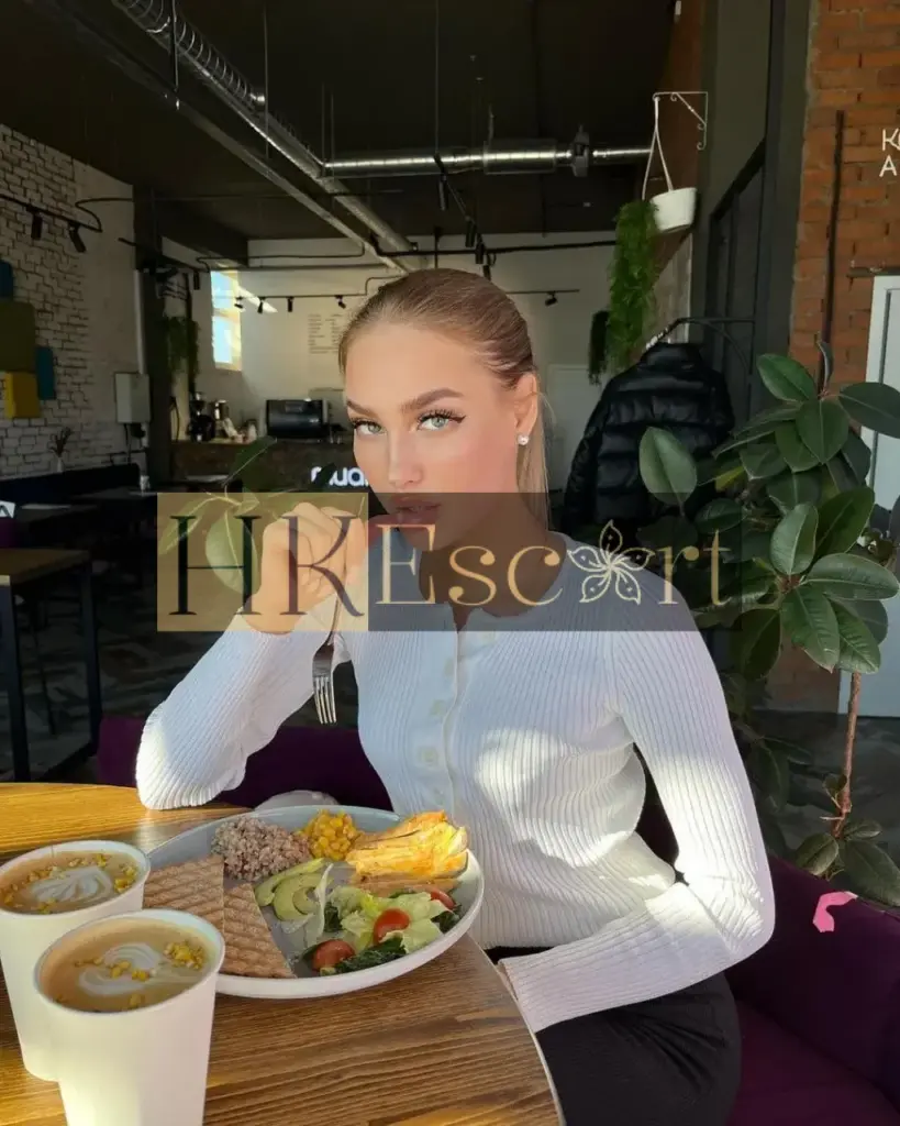 Mila - Escort Hong Kong, bust 1, height 178 cm, weight 58 kg