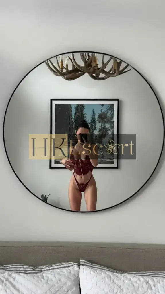 Keira - Escort Hong Kong, bust 3, height 176 cm, weight 58 kg