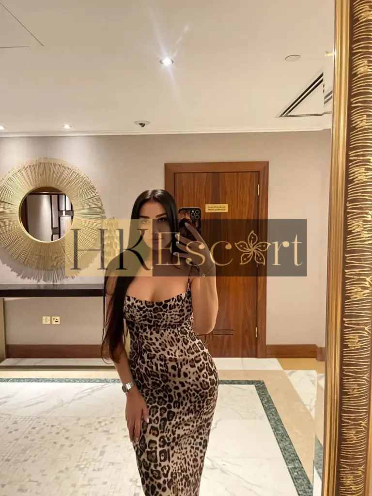 Amida - Escort Hong Kong, bust 3, height 170 cm, weight 60 kg