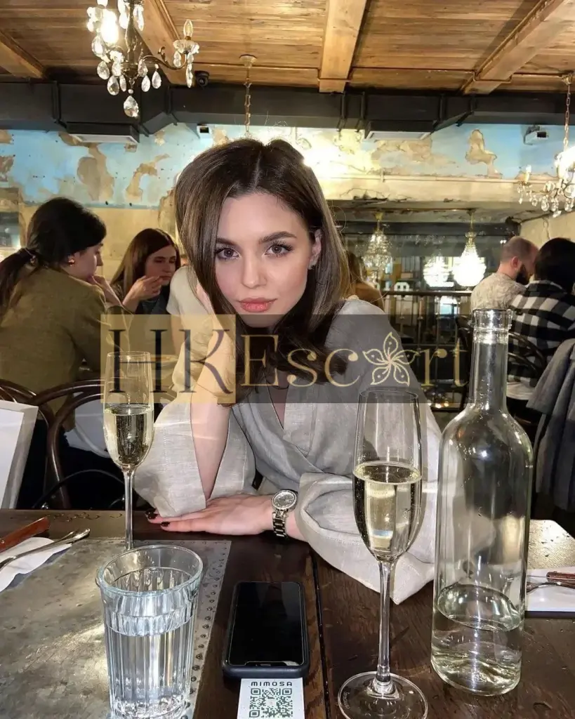 Faith - Escort Hong Kong, bust 1, height 168 cm, weight 55 kg