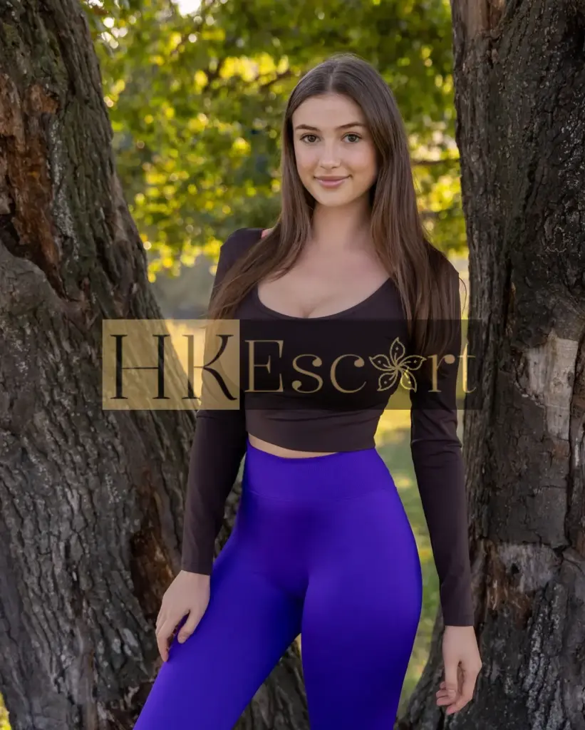 Elsa - Escort Hong Kong, bust 3, height 174 cm, weight 59 kg
