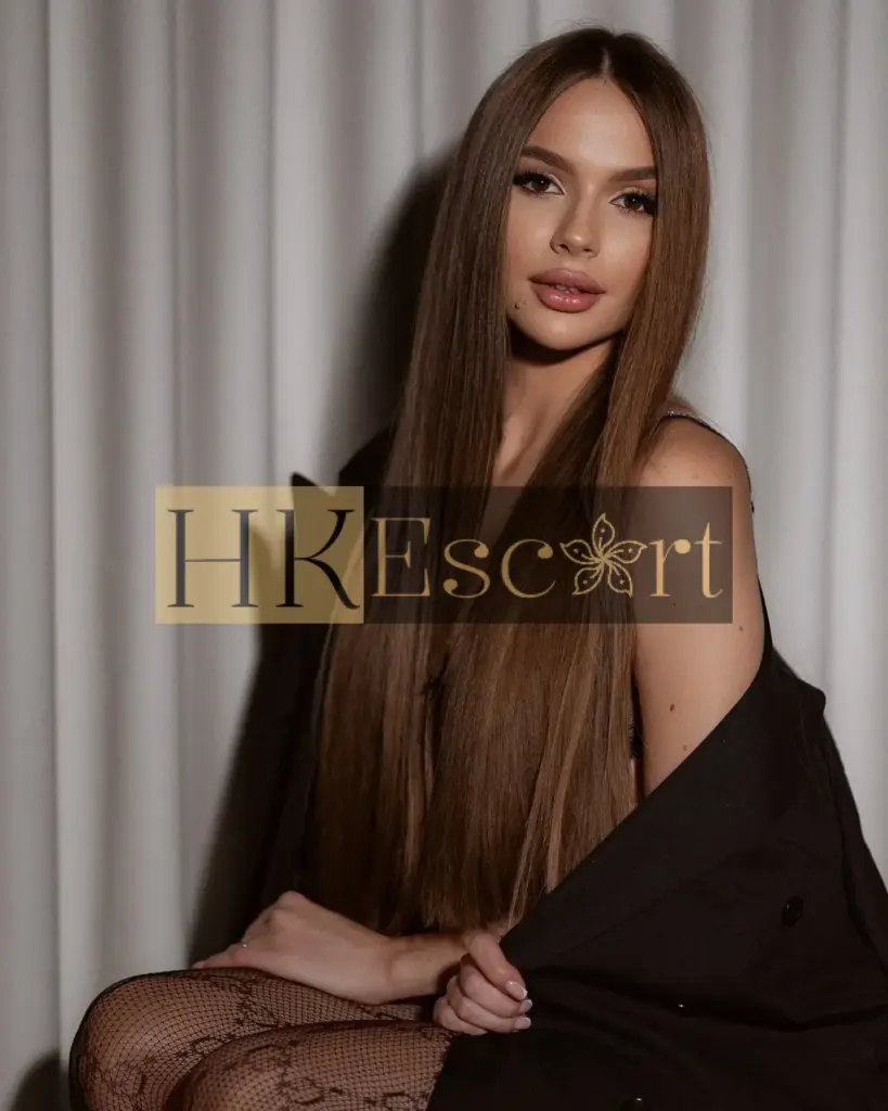 Aurora - Escort Hong Kong, bust 2, height 172 cm, weight 56 kg