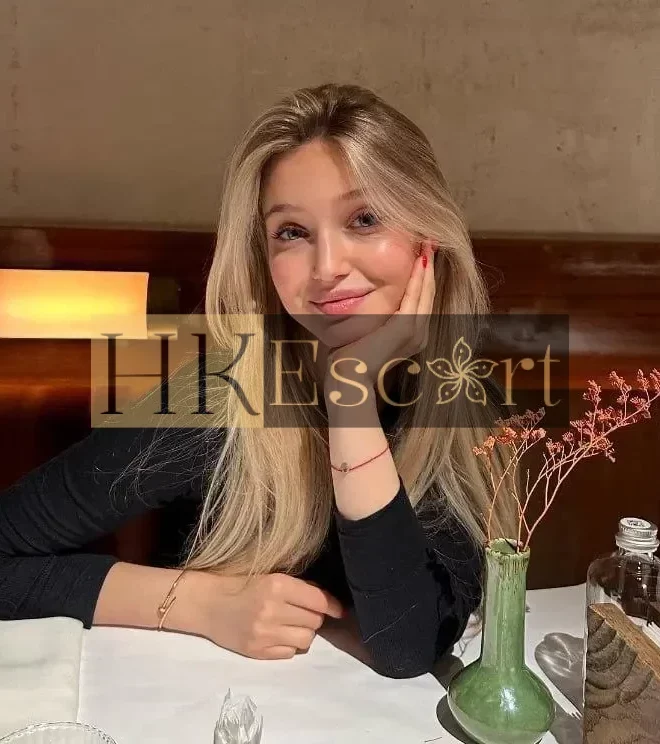 Kate, 23 years old, weight 56 kg, height 175 cm