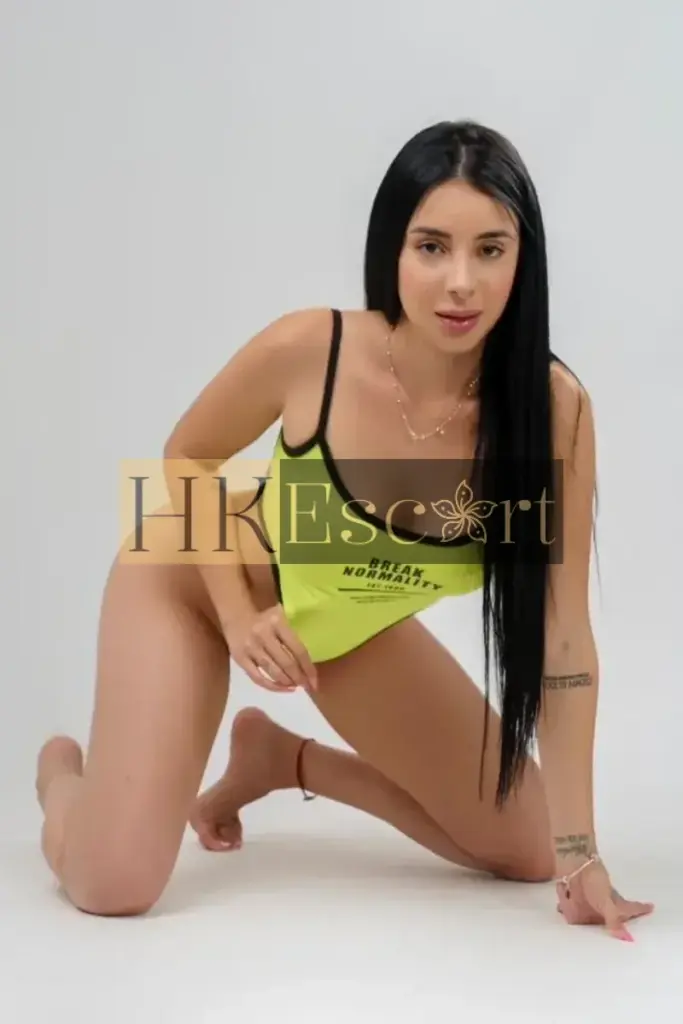 Julietta - Escort Hong Kong, bust 2, height 165 cm, weight 54 kg