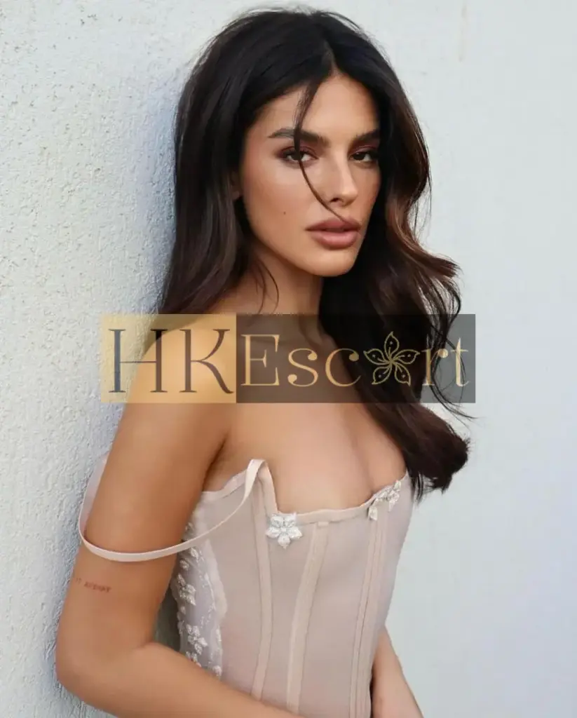 Mariana - Escort Hong Kong, bust 1, height 175 cm, weight 59 kg