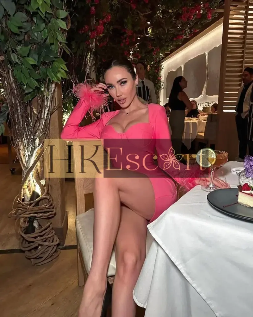 Keira - Escort Hong Kong, bust 3, height 176 cm, weight 58 kg