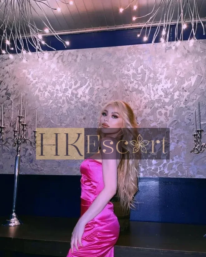 Regina, 23 years old, weight 56 kg, height 167 cm
