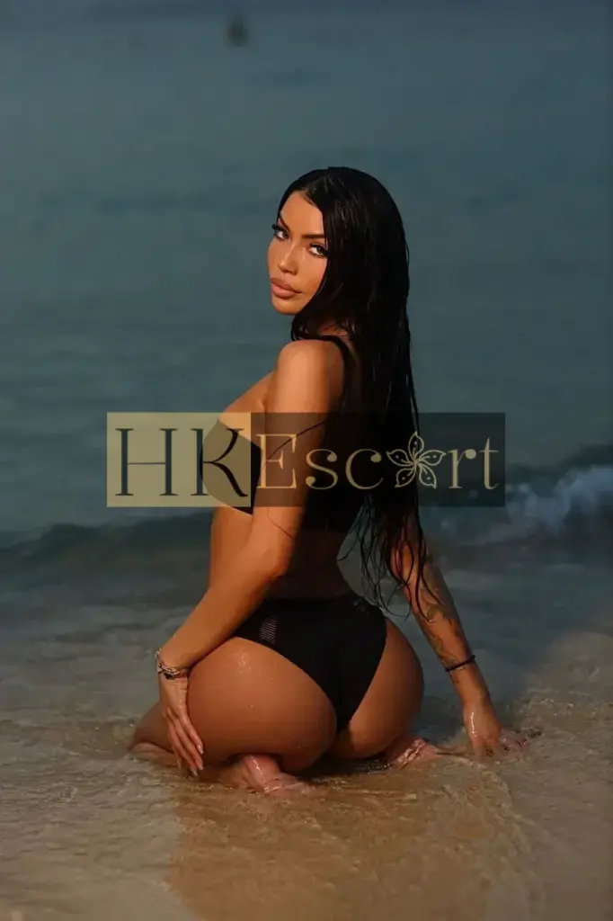 Giselle - Escort Hong Kong, bust 3, height 172 cm, weight 51 kg