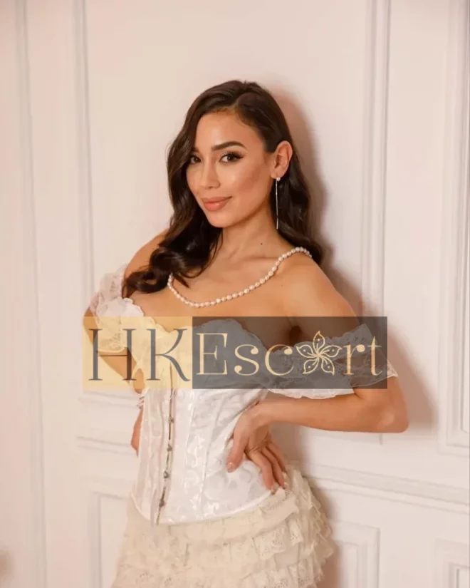 Adriana, 24 years old, weight 59 kg, height 175 cm