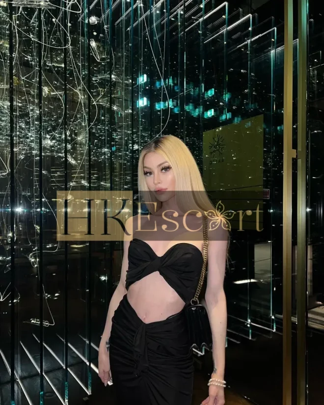 Regina, 23 years old, weight 56 kg, height 167 cm