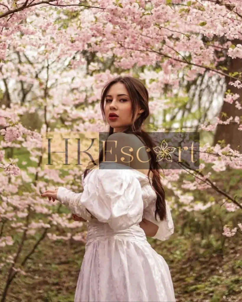 Nadia - Escort Hong Kong, bust 2, height 177 cm, weight 57 kg