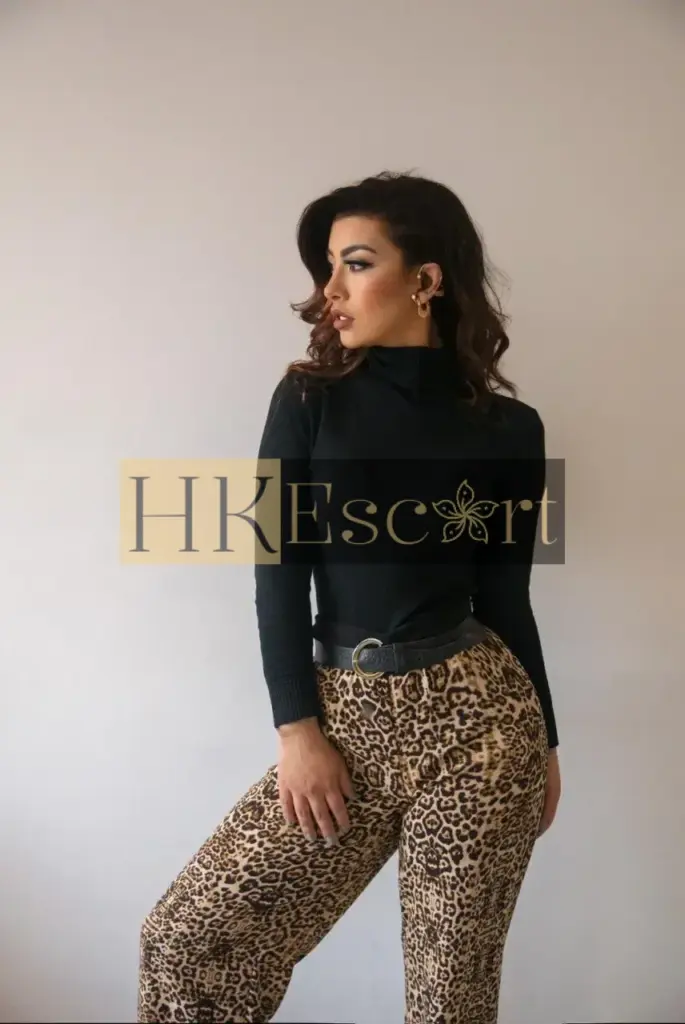 Trinity - Escort Hong Kong, bust 2, height 174 cm, weight 56 kg