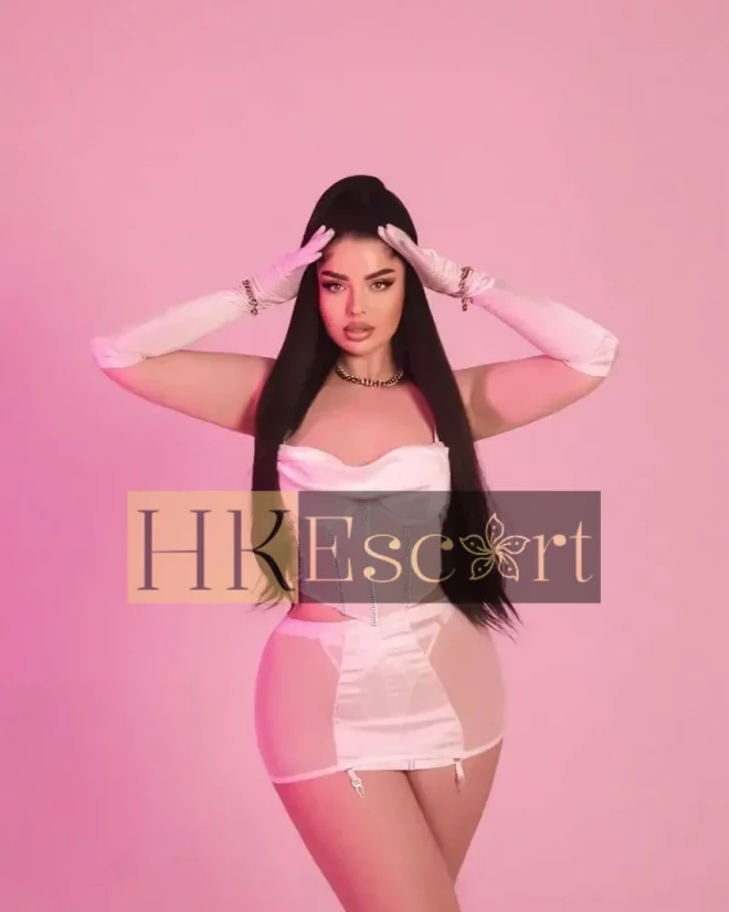Samira, 24 years old, weight 68 kg, height 177 cm