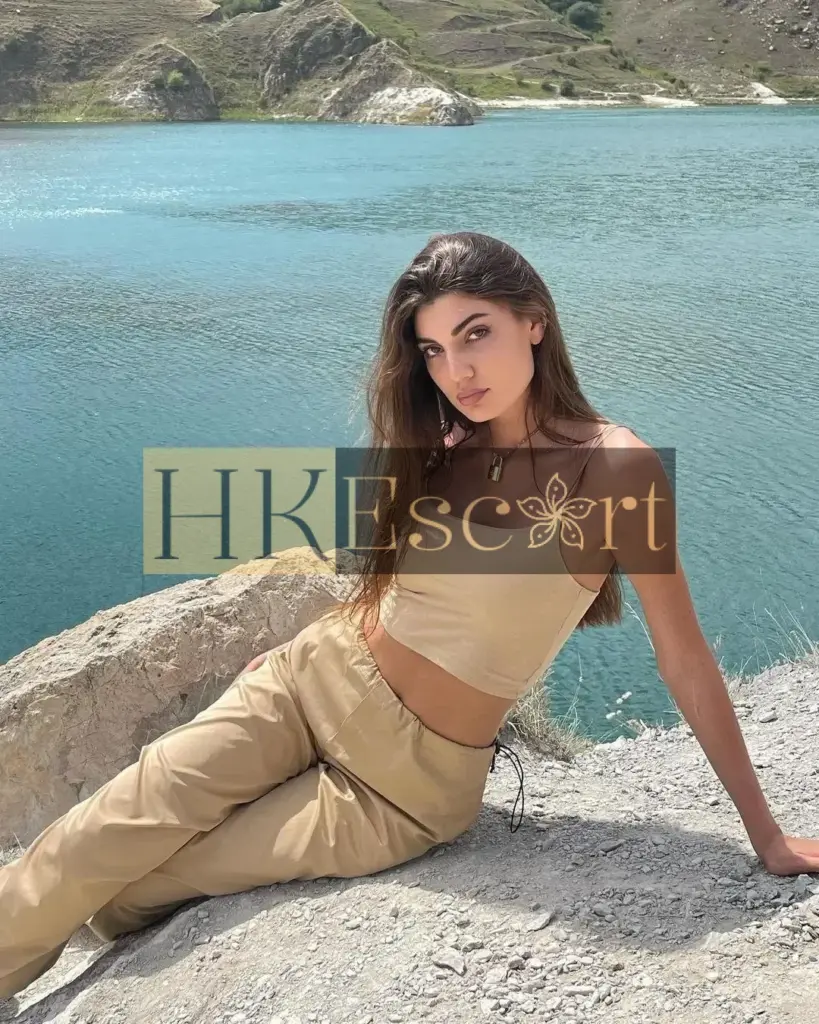 Brooke - Escort Hong Kong, bust 2, height 175 cm, weight 58 kg