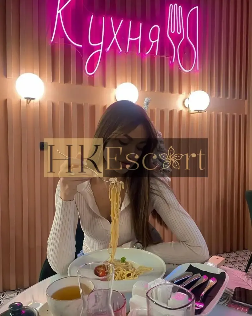 Emilia - Escort Hong Kong, bust 2, height 176 cm, weight 55 kg