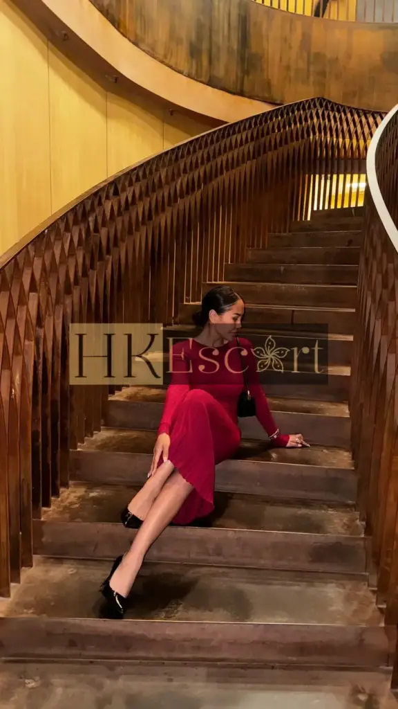 Rabiya - Escort Hong Kong, bust 4, height 164 cm, weight 53 kg