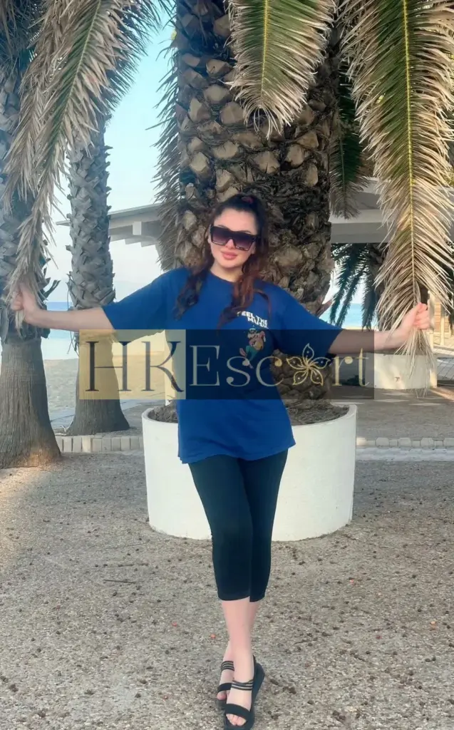Marta - Escort Hong Kong, bust 2, height 170 cm, weight 75 kg