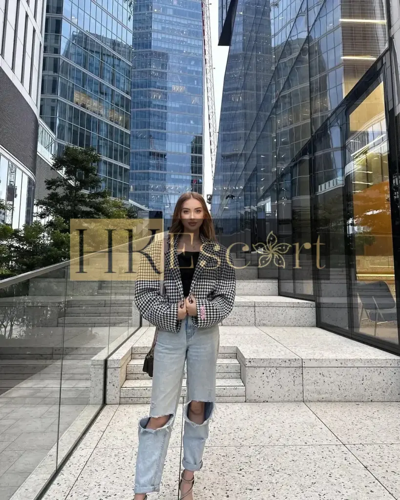 Isabella - Escort Hong Kong, bust 2, height 171 cm, weight 57 kg