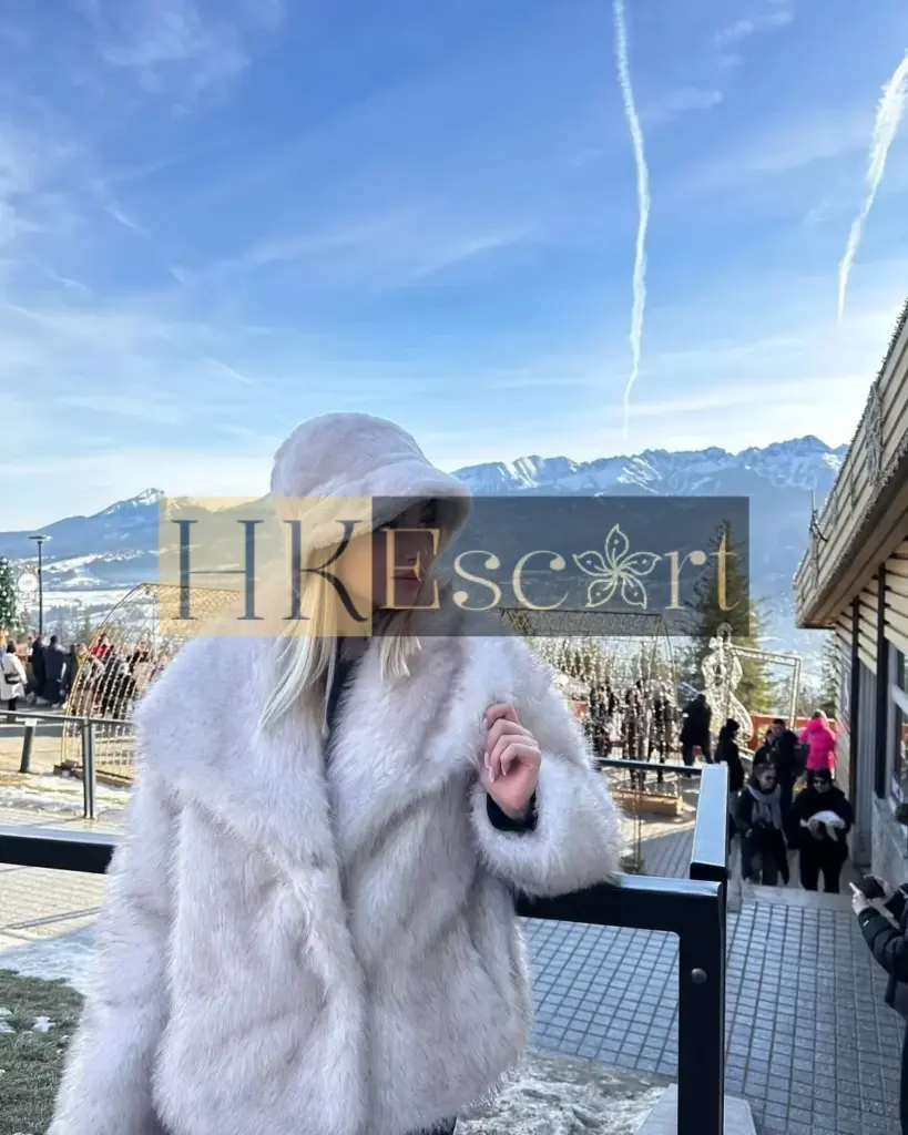 Isabella - Escort Hong Kong, bust 2, height 171 cm, weight 57 kg