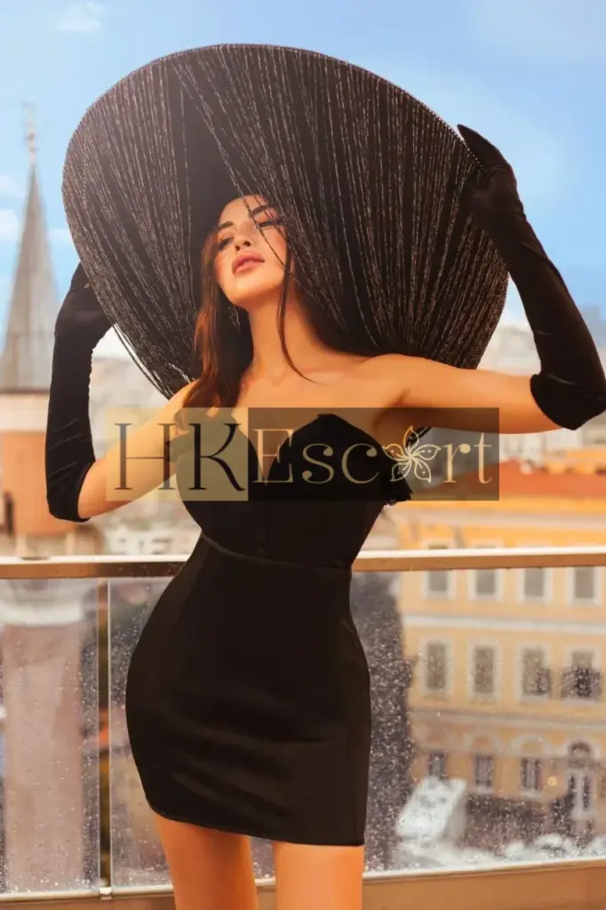 Alana - Escort Hong Kong, bust 2, height 174 cm, weight 57 kg