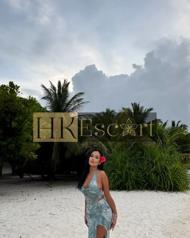 Asi, 25 years old, weight 50 kg, height 167 cm
