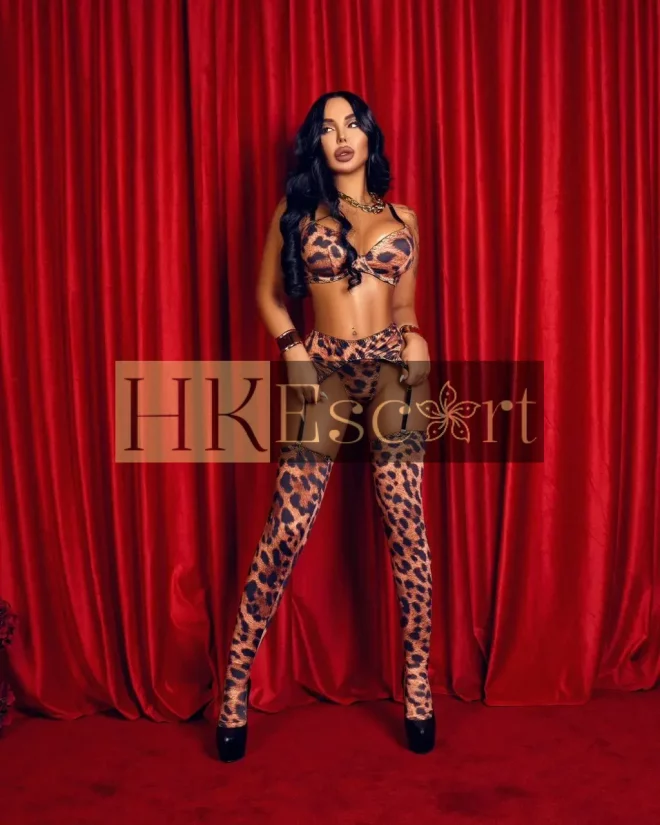 Amalia, 23 years old, weight 60 kg, height 165 cm