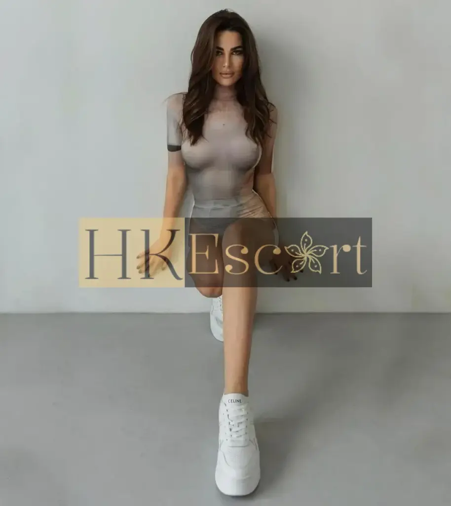Kimberly - Escort Hong Kong, bust 3, height 176 cm, weight 60 kg