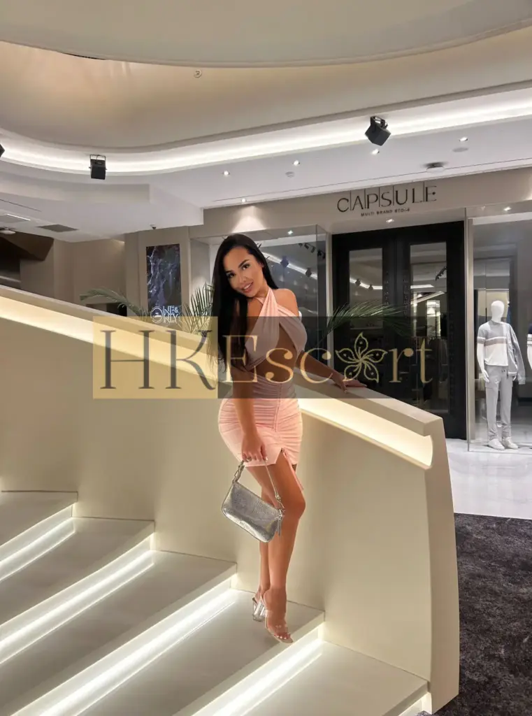 Asi - Escort Hong Kong, bust 3, height 167 cm, weight 50 kg