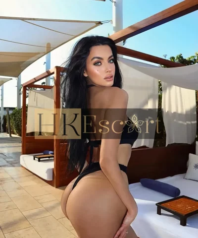 Estelle, 23 years old, weight 57 kg, height 170 cm