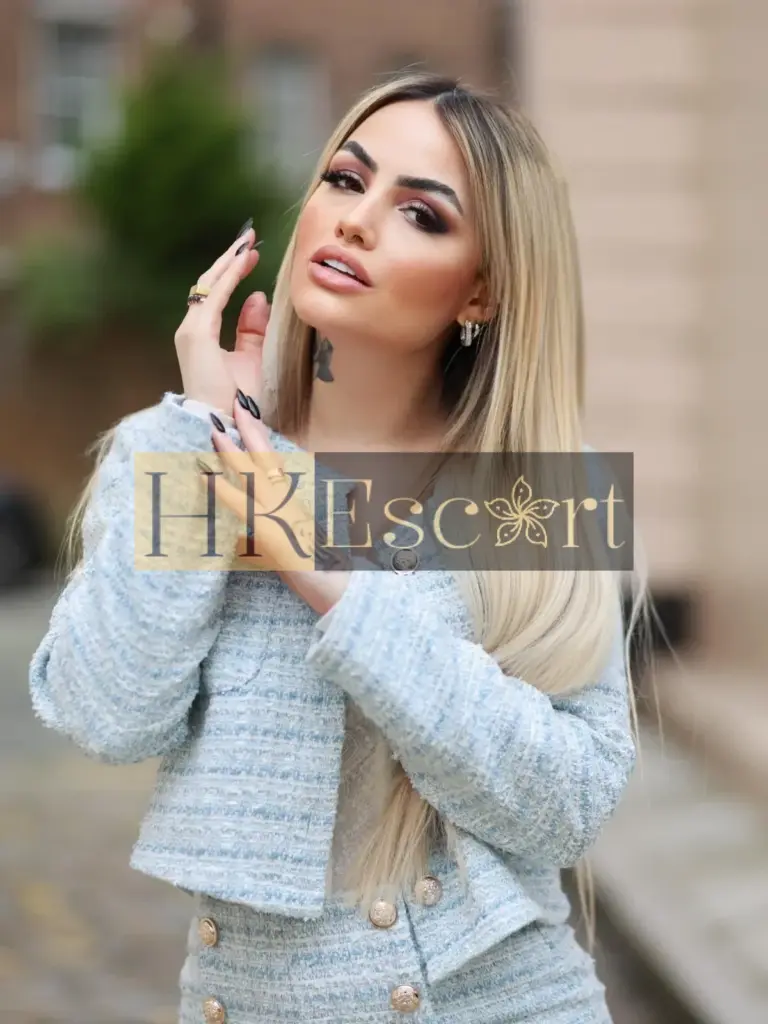 Alyssa - Escort Hong Kong, bust 1, height 173 cm, weight 57 kg