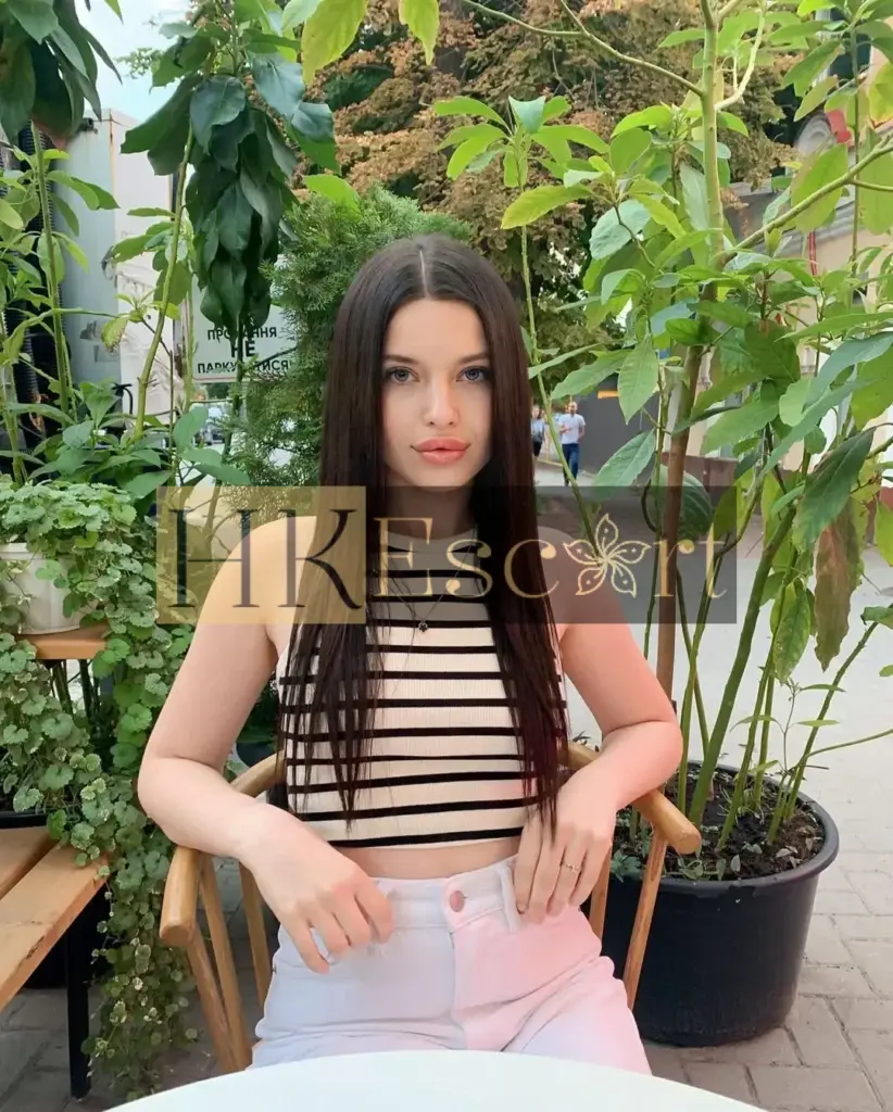 Ivy - Escort Hong Kong, bust 1, height 175 cm, weight 61 kg