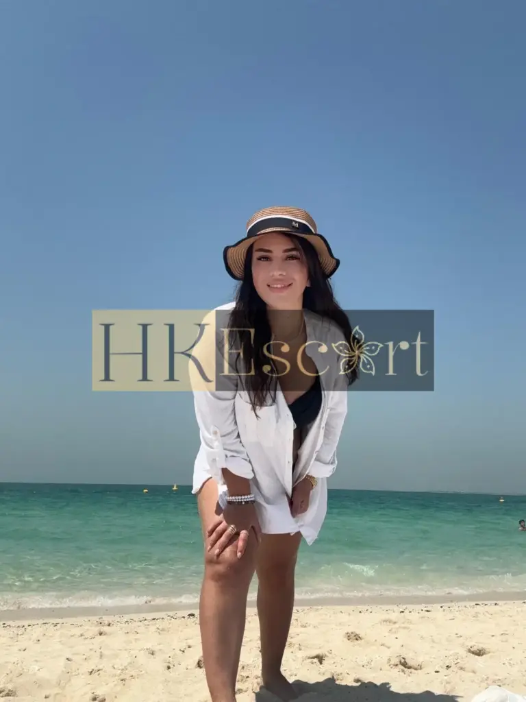 Merry - Escort Hong Kong, bust 3, height 155 cm, weight 55 kg