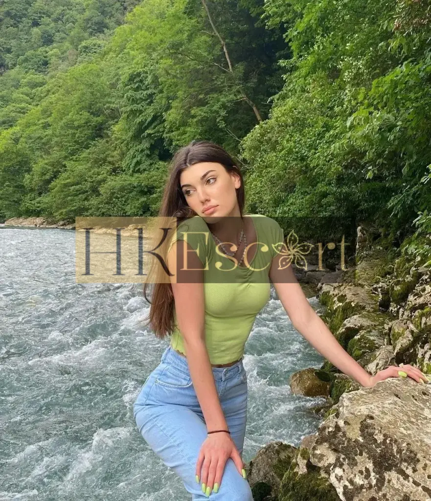 Brooke - Escort Hong Kong, bust 2, height 175 cm, weight 58 kg