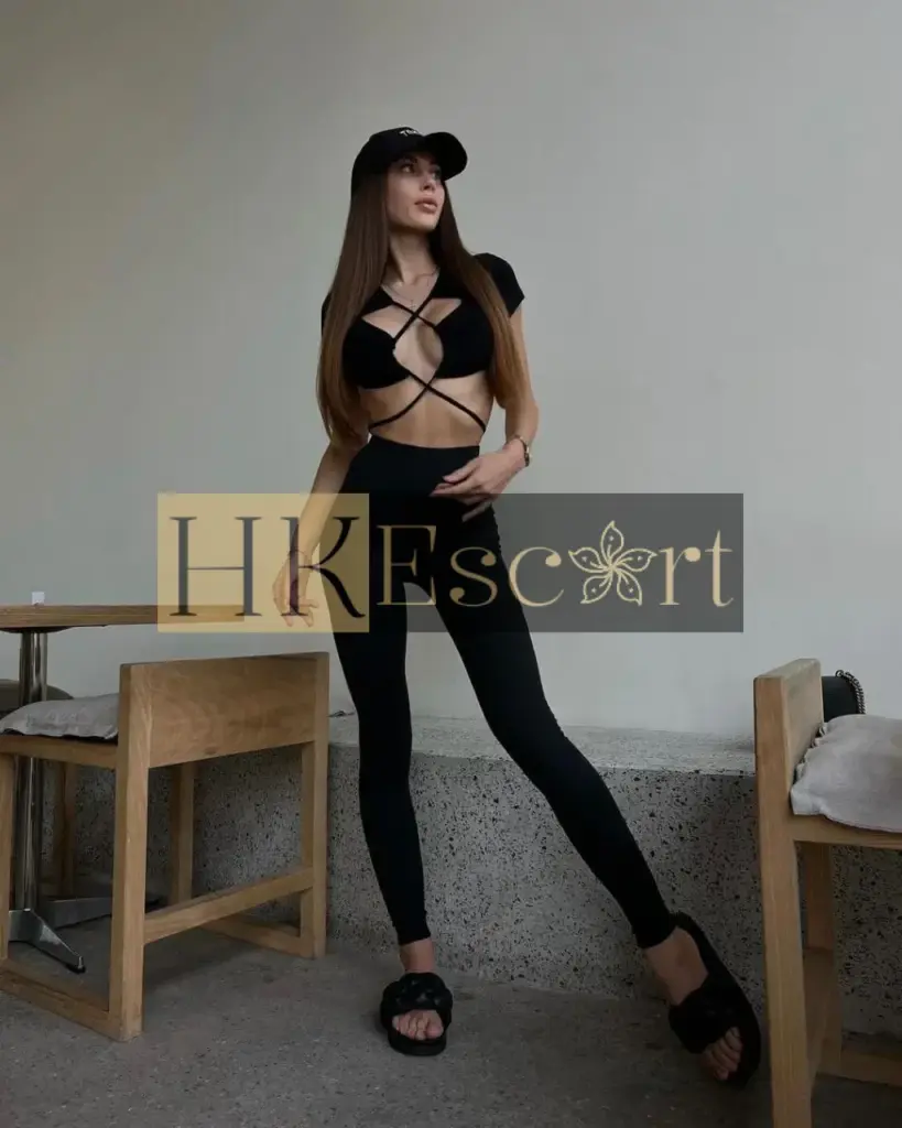 Julia - Escort Hong Kong, bust 2, height 170 cm, weight 56 kg