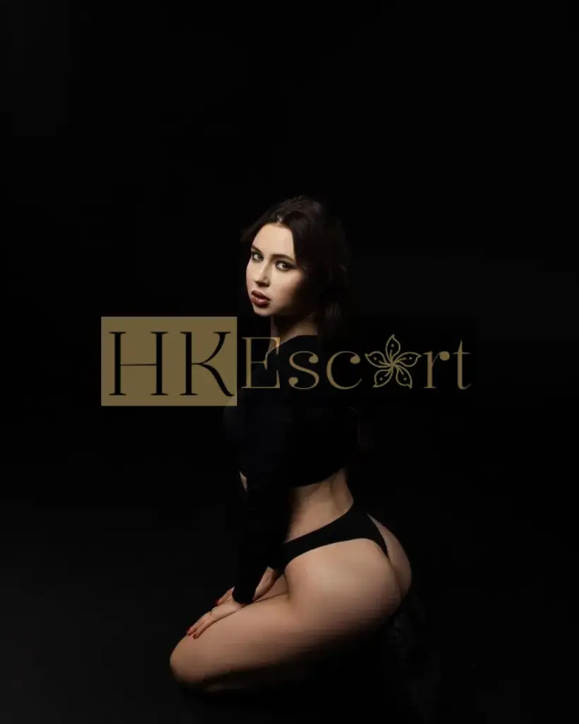 Nadia - Escort Hong Kong, bust 2, height 177 cm, weight 57 kg