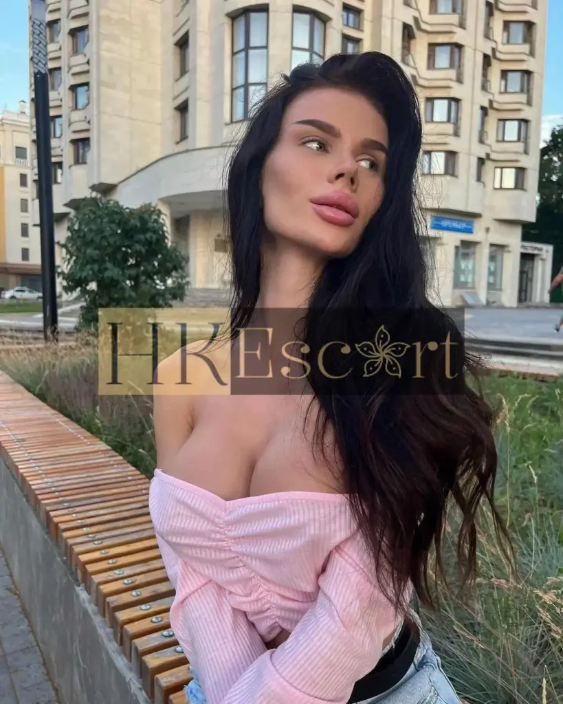 Grace - Escort Hong Kong, bust 3, height 176 cm, weight 57 kg
