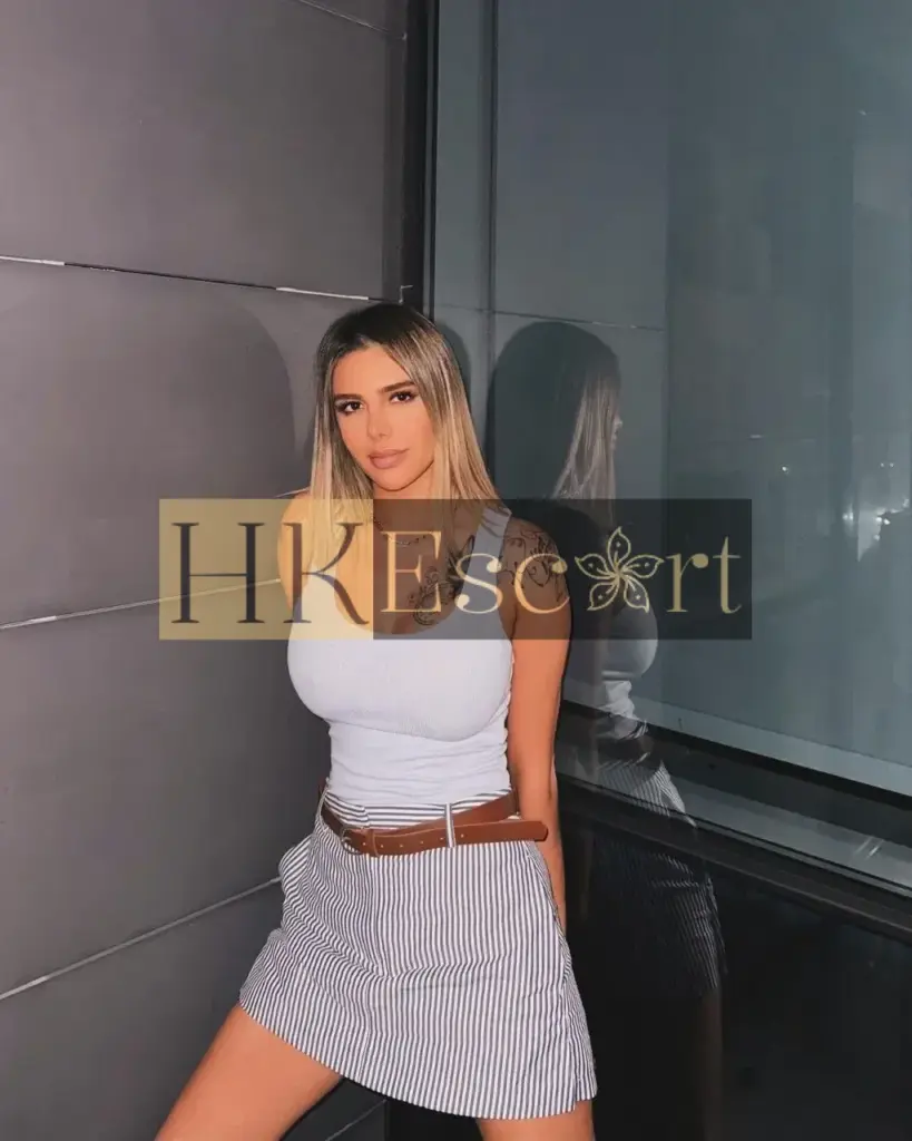 Sana - Escort Hong Kong, bust 3, height 168 cm, weight 50 kg