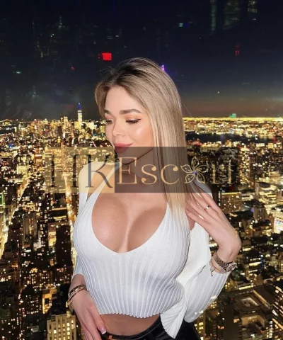 Cara, 19 years old, weight 57 kg, height 173 cm