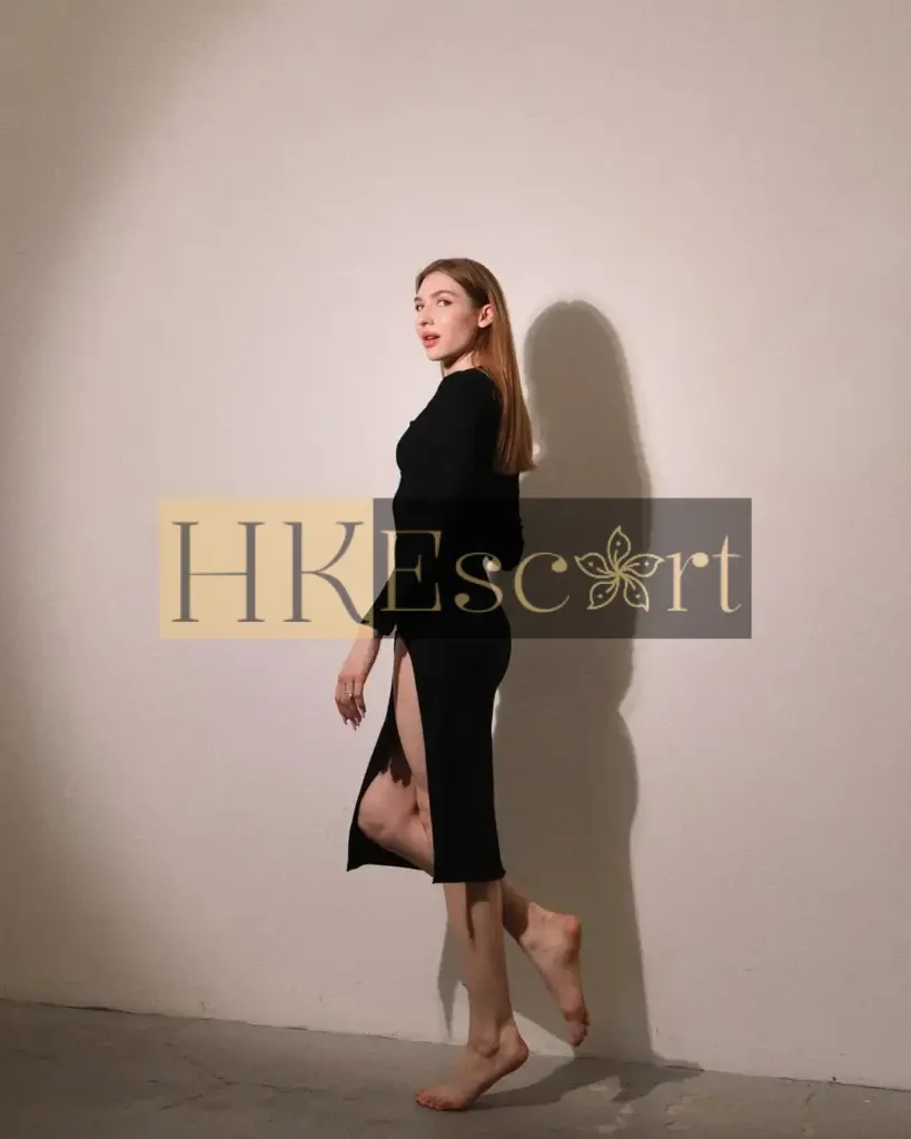 Alice - Escort Hong Kong, bust 1, height 176 cm, weight 59 kg