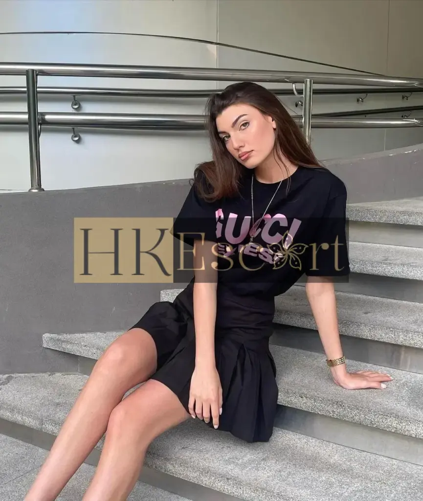 Brooke - Escort Hong Kong, bust 2, height 175 cm, weight 58 kg