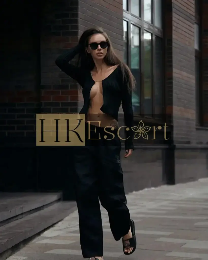 Laura - Escort Hong Kong, bust 1, height 169 cm, weight 50 kg