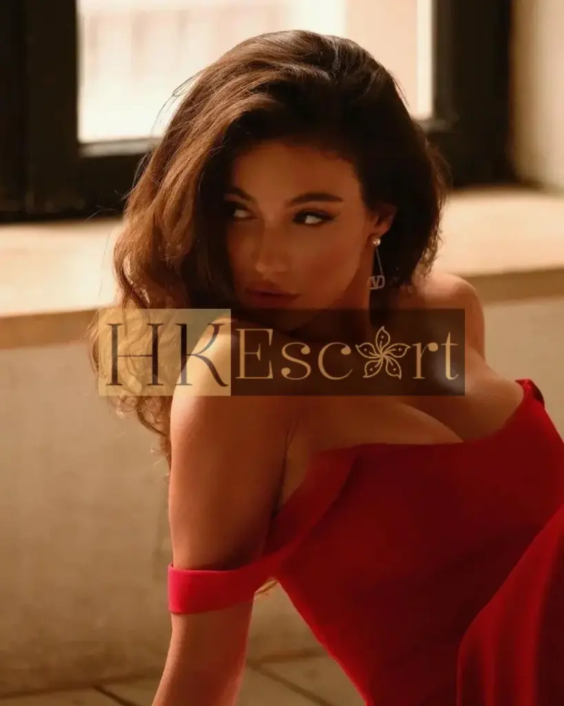 Marissa - Escort Hong Kong, bust 2, height 175 cm, weight 57 kg