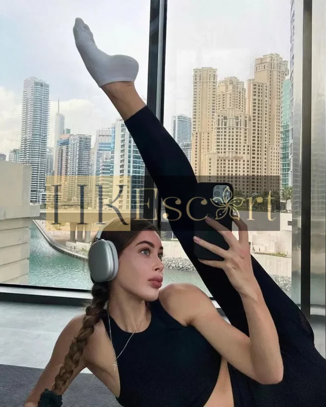 Julia, 21 years old, weight 56 kg, height 170 cm