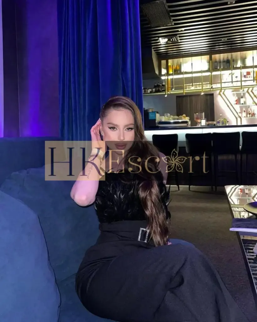 Kylie - Escort Hong Kong, bust 1, height 168 cm, weight 59 kg